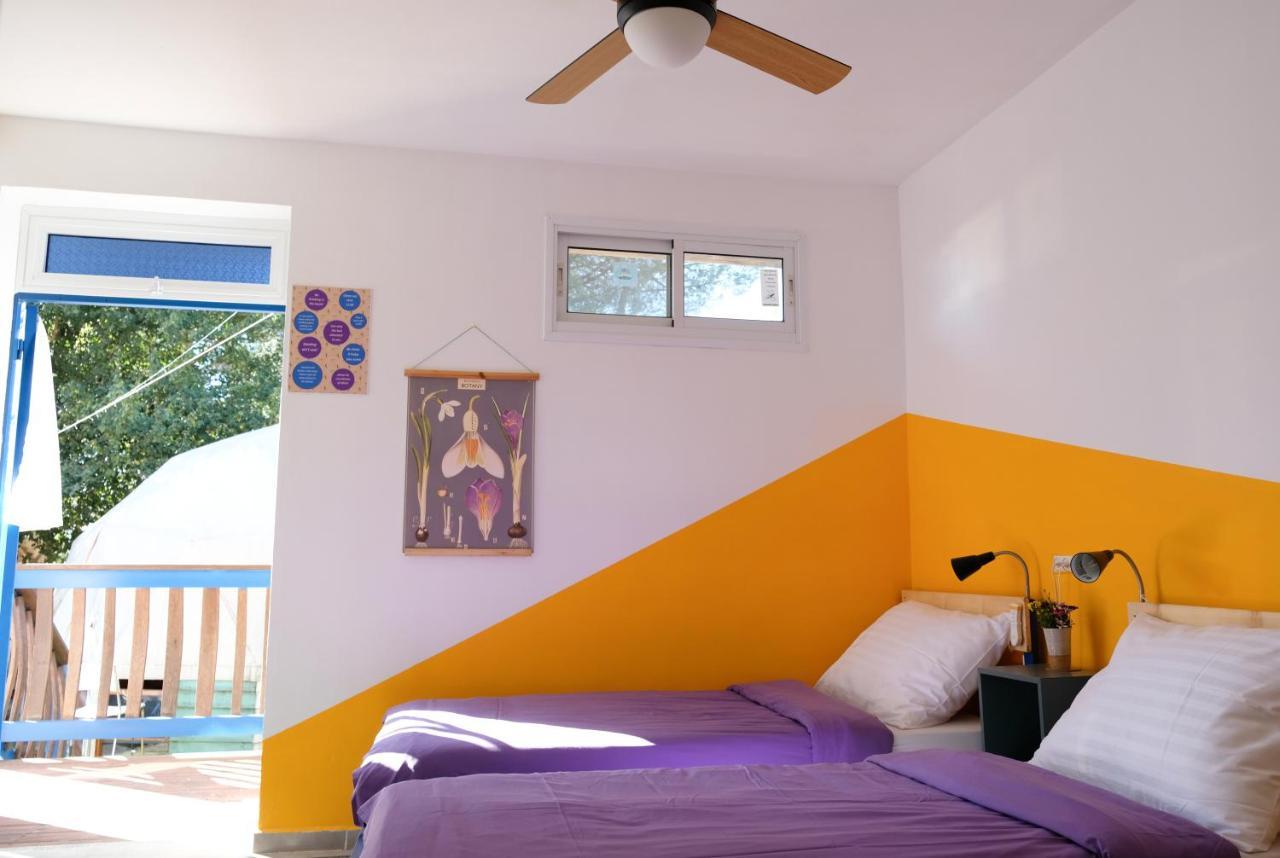 Odem Guest House Bagian luar foto