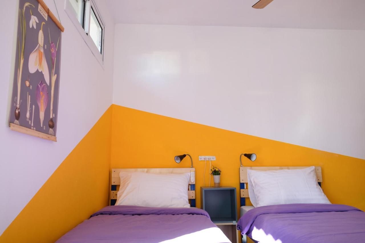 Odem Guest House Bagian luar foto