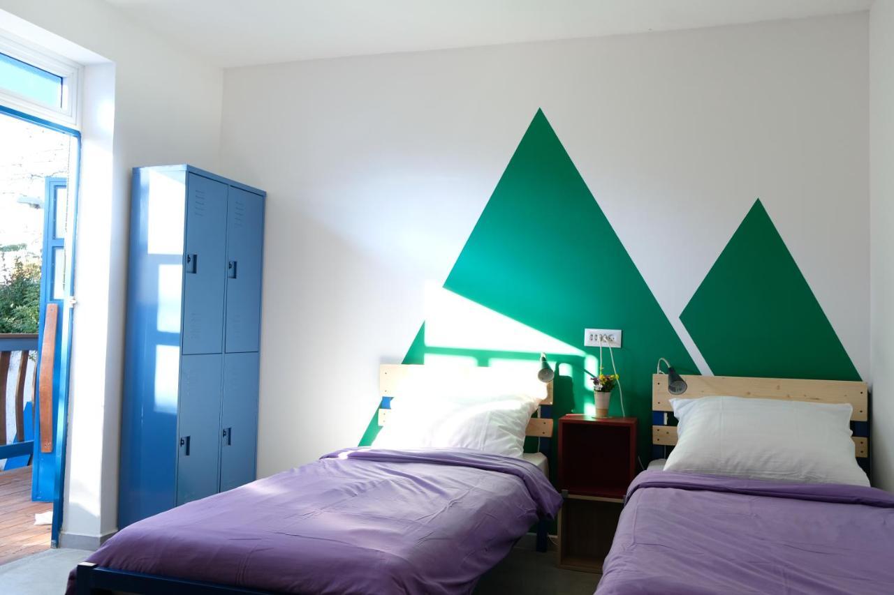 Odem Guest House Bagian luar foto